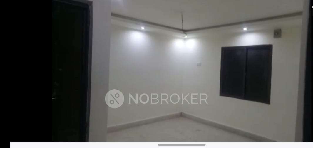 3 BHK Flat In Maheshwari Towers  For Sale  In Banjara Hills