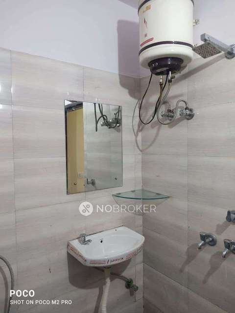 PG for Boys in  Sector 28