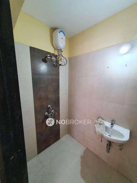 2 BHK Flat In Premier Exotica 1 For Sale  In Kurla West