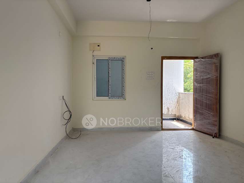 2 BHK Flat In Aparna Palm Springs For Sale  In Bahadurpally