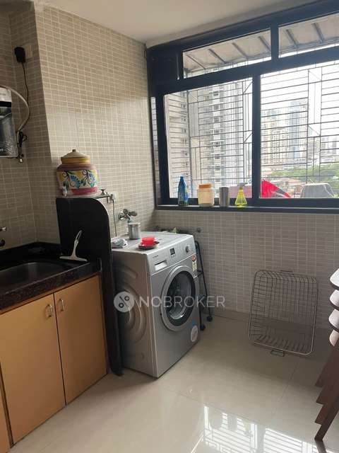 2 BHK Flat In Siddhesh Jyoti Tower For Sale  In Grant Road East