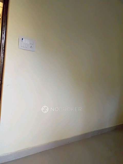 1 RK Flat In  Balkrishna Apartment For Sale  In Ulhasnagar