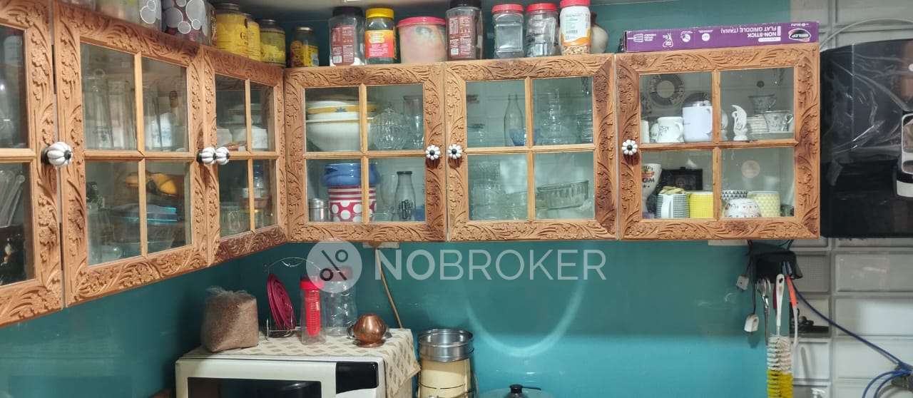 2 BHK Flat In Laxmi Chaya For Sale  In Santacruz &#40;west&#41;