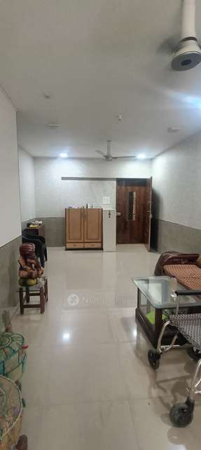 2 BHK Flat In Laxmi Chaya For Sale  In Santacruz &#40;west&#41;
