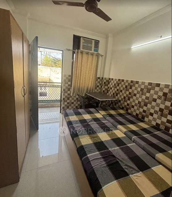 PG for Girls in Gautam Nagar