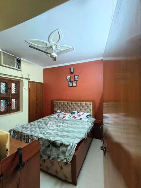 2 BHK Villa In D2-a Block For Sale  In Janakpuri