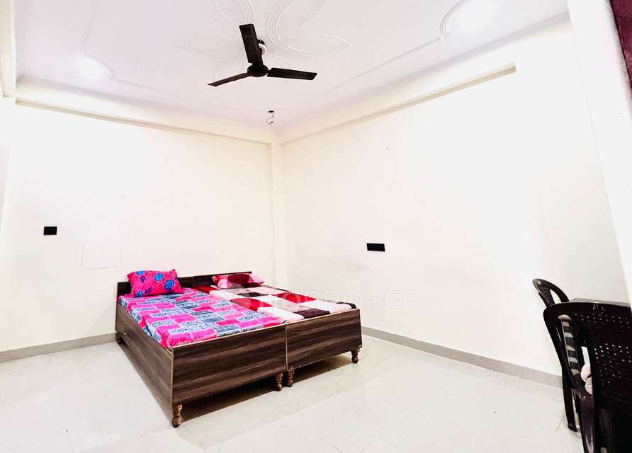 PG for Girls in Sector 126