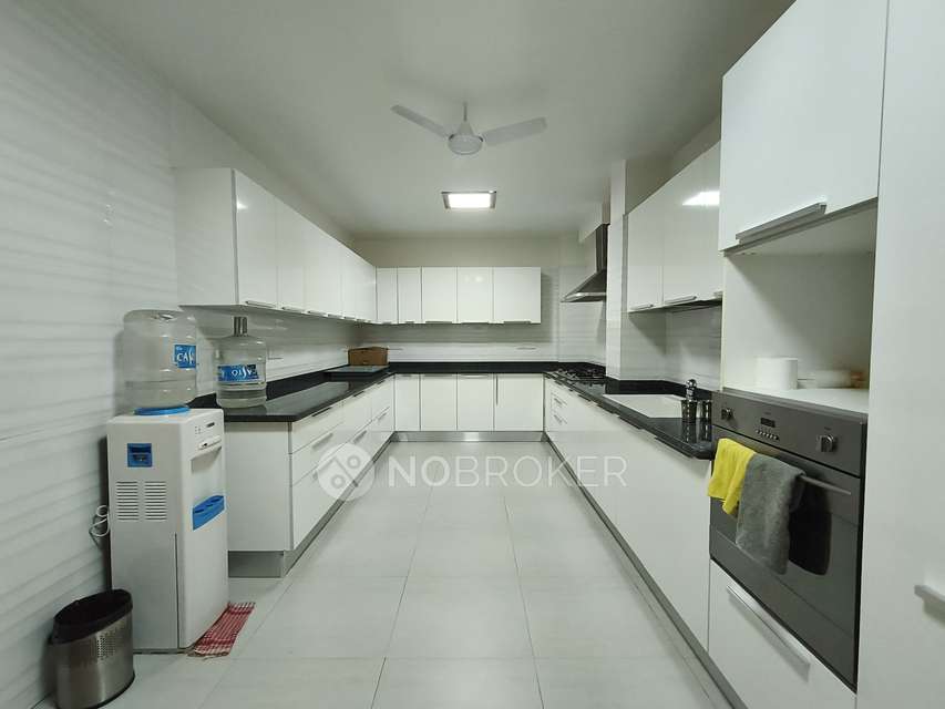 4+ BHK Flat In Celestial Grand For Sale  In Banjara Hills