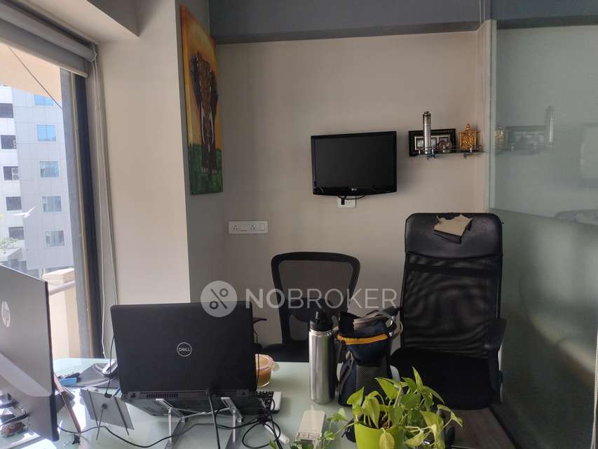 Office Space in Chandivali Studio, Mumbai for sale 