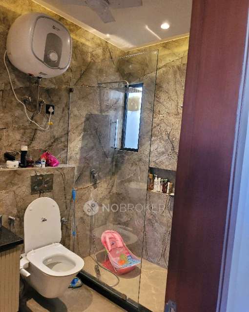 3 BHK Flat For Sale  In Sushant Lok 1 Sec. 28