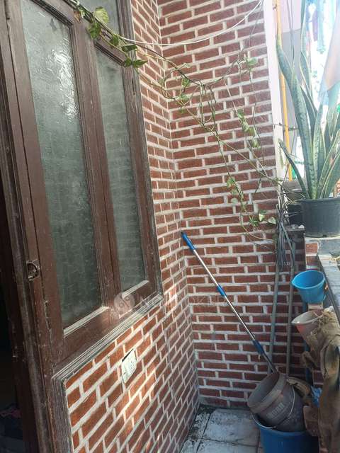 2 BHK Flat In Standlone Building For Sale  In Shahberi