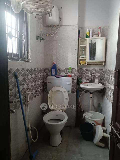 2 BHK Flat In Standlone Building For Sale  In Shahberi