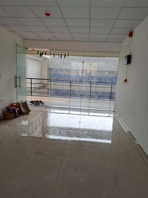 Shop in Sector 75, Noida for Rent 