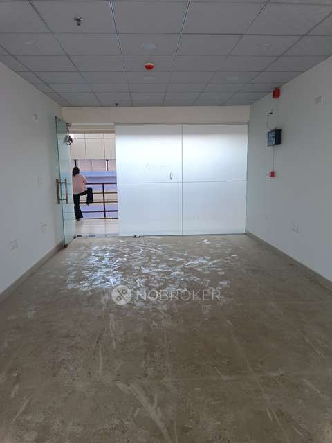 Shop in Sector 75, Noida for Rent 