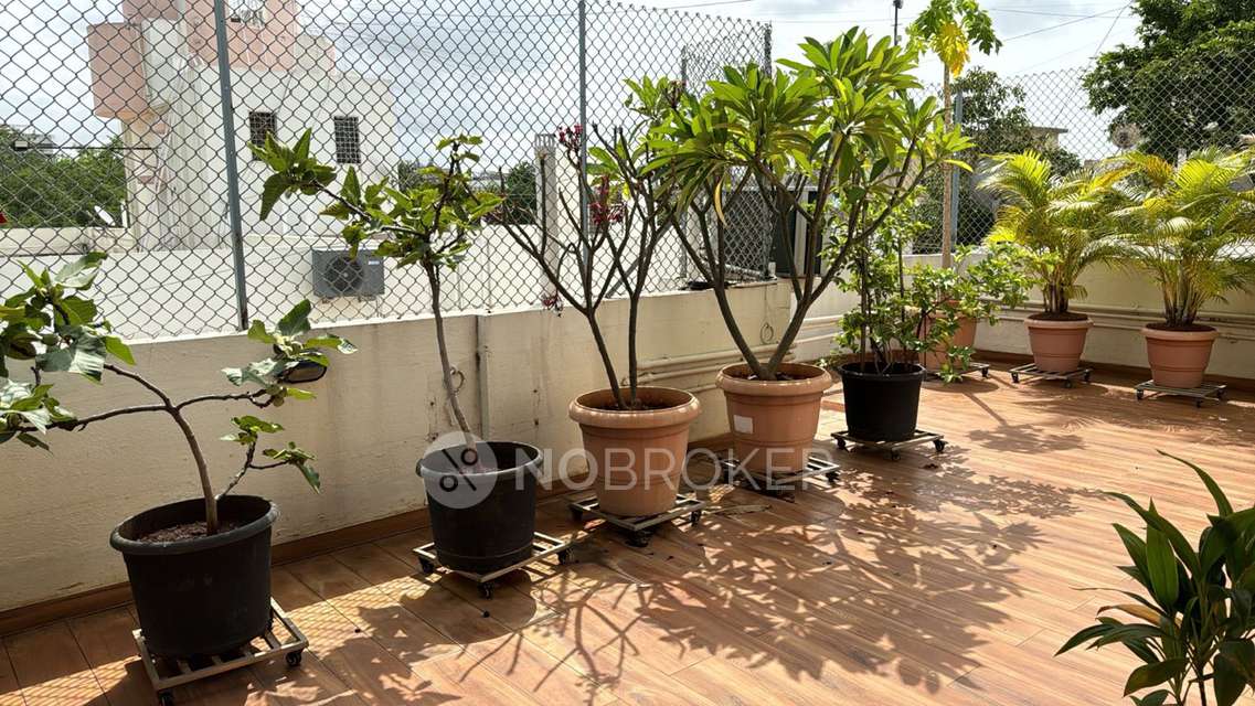 4+ BHK Flat In Kumar Castle  For Sale  In Pune Cantonment