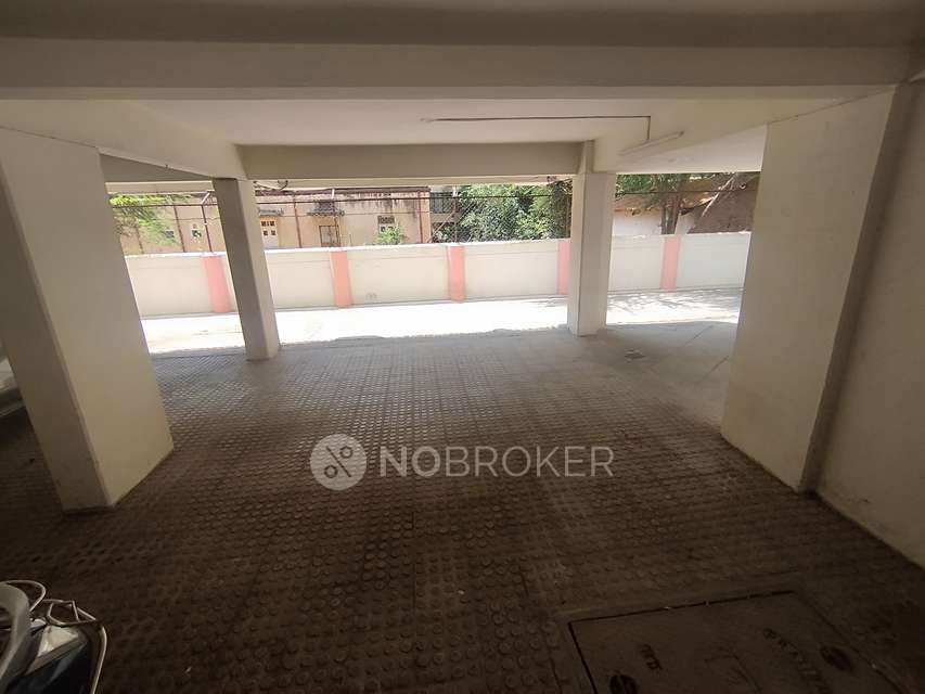 4+ BHK Flat In Kumar Castle  For Sale  In Pune Cantonment