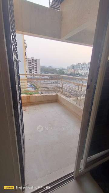 1 BHK Flat In Swapnalok For Sale  In Hadapsar