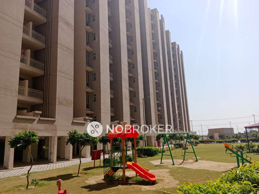 2 BHK Flat In Raheja Amaltas for Rent In Sector 99a