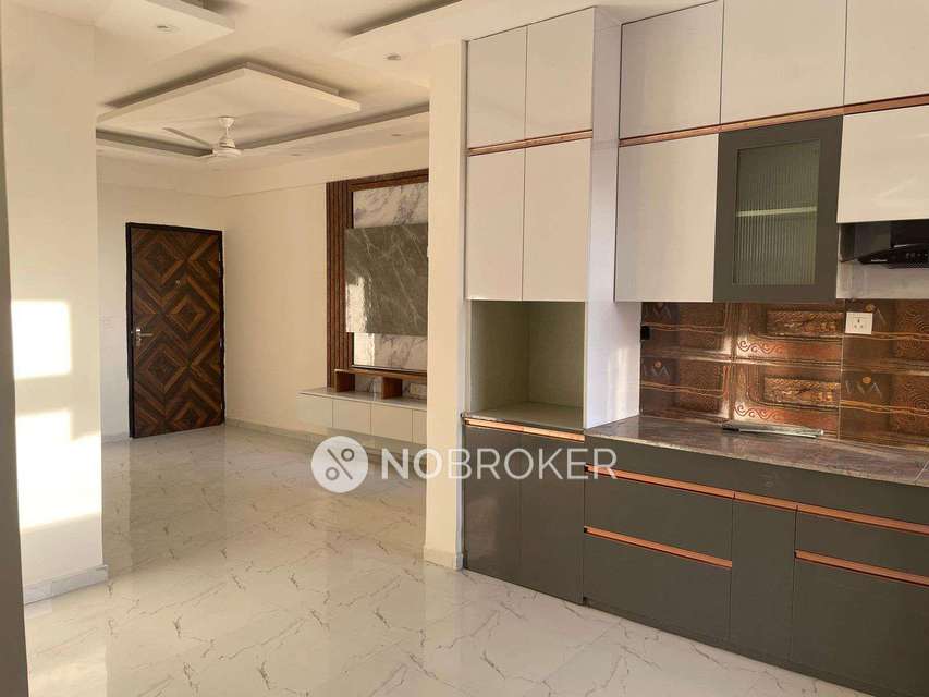 3 BHK Flat In Pivotal Paradise For Sale  In Sector 62