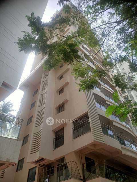 2 BHK Flat In Symphony Building For Sale  In Chembur
