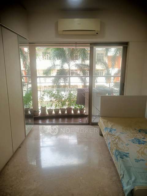 2 BHK Flat In Symphony Building For Sale  In Chembur