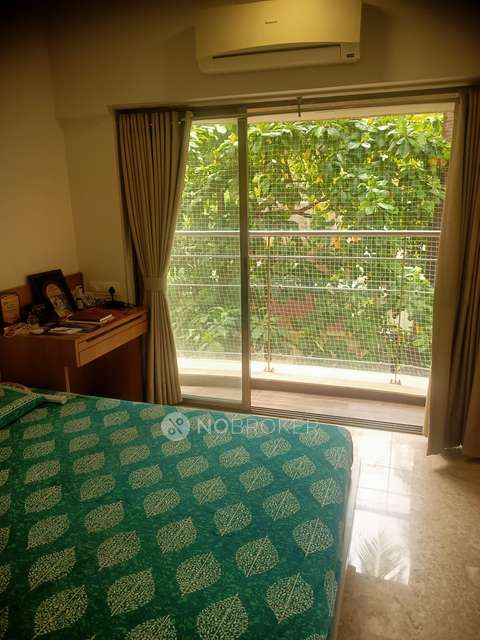 2 BHK Flat In Symphony Building For Sale  In Chembur