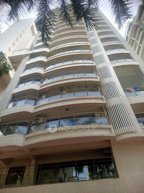 2 BHK Flat In Symphony Building For Sale  In Chembur