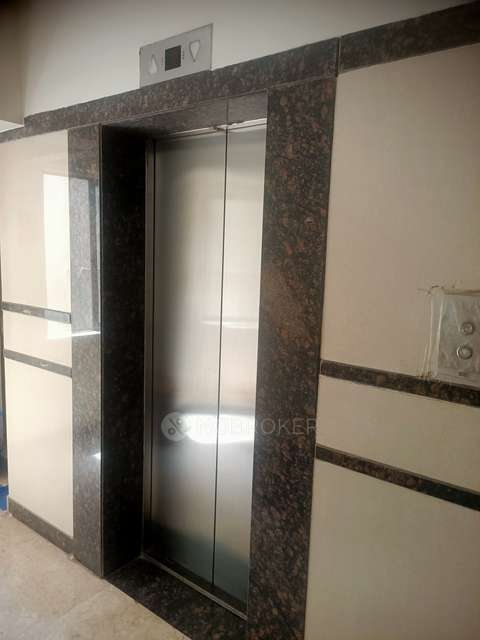 2 BHK Flat In Symphony Building For Sale  In Chembur