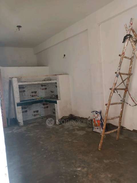 1 RK House for Rent  In Sadarpur, Sector-45