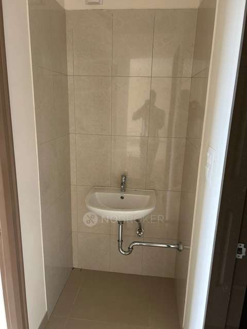 2 BHK Flat In Falcon Tower  for Rent  In Loni Kalbhor