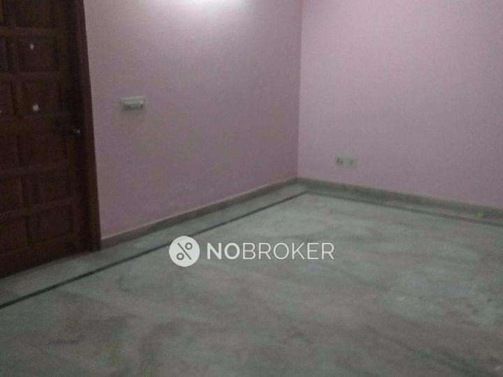 4+ BHK Flat In Standalone Building  For Sale  In Sector 46