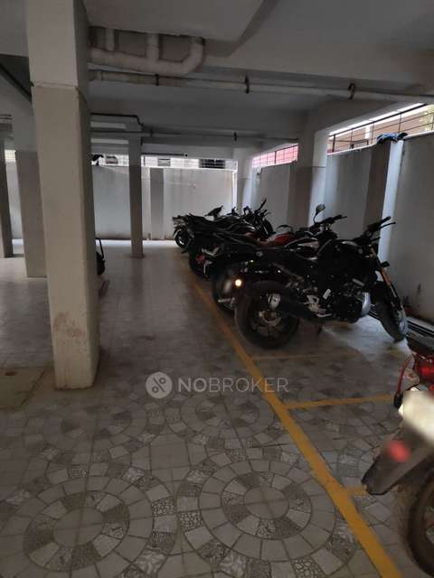 1 BHK Flat In Nazeem Plaza For Sale  In Kharadi