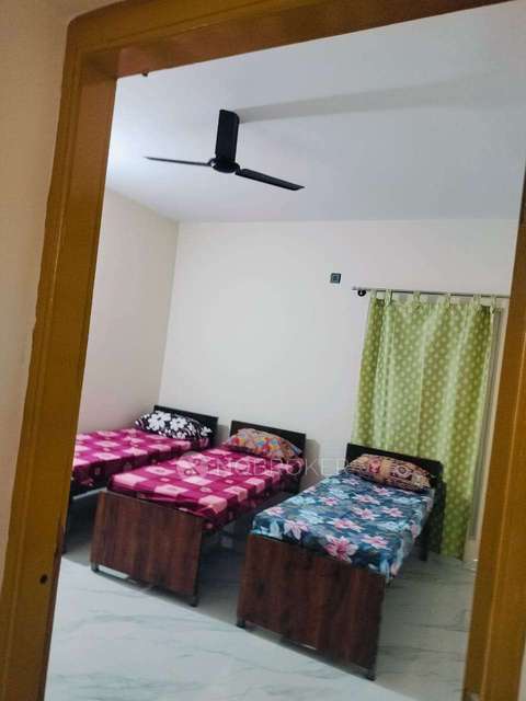 PG for Girls in Hoskote