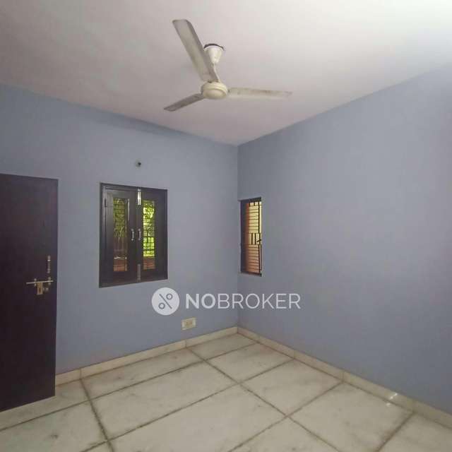 3 BHK Flat In Shiva Apartment  For Sale  In Rohini Sector 15