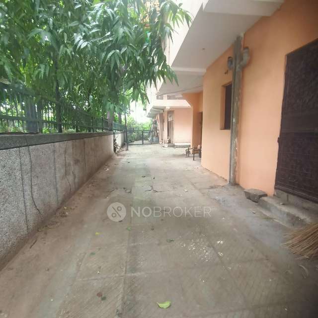 3 BHK Flat In Shiva Apartment  For Sale  In Rohini Sector 15