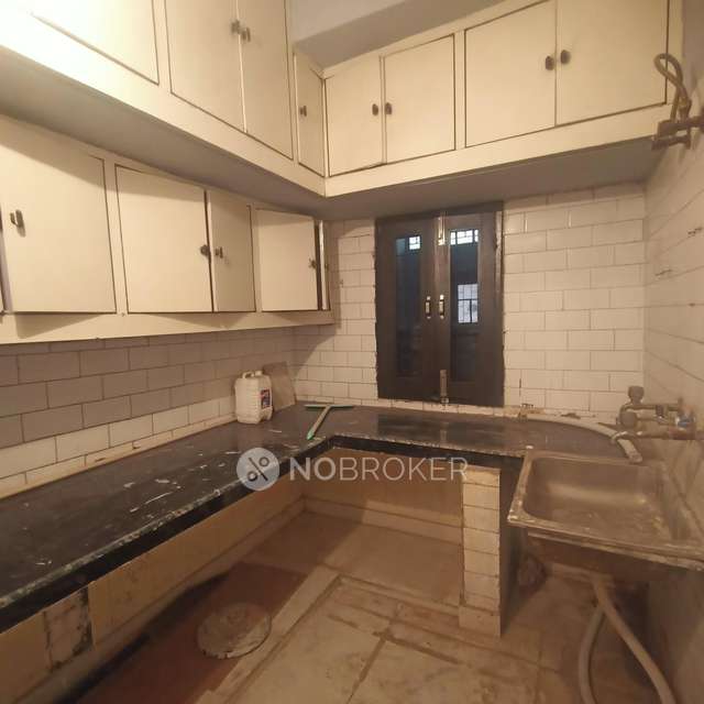 3 BHK Flat In Shiva Apartment  For Sale  In Rohini Sector 15