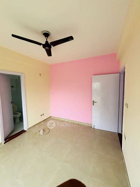2 BHK Flat In Bptp Park Floors 1 for Rent  In Faizupur Majra Neemka