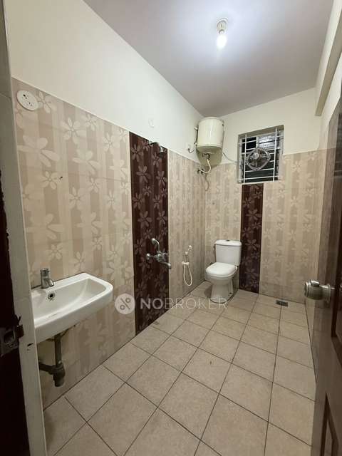 3 BHK Flat In Brindavan Sai Brindavan For Sale  In Btm Layout 2nd Stage