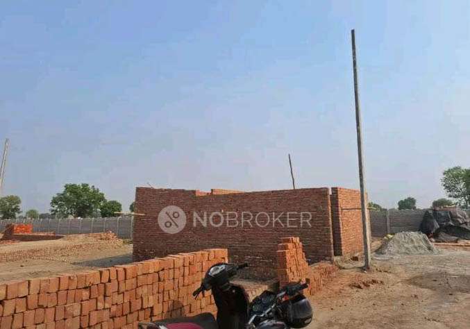 Plot For Sale  In Pandit. Lakhmi Chand Aashiyana  In Tajpur Kalan