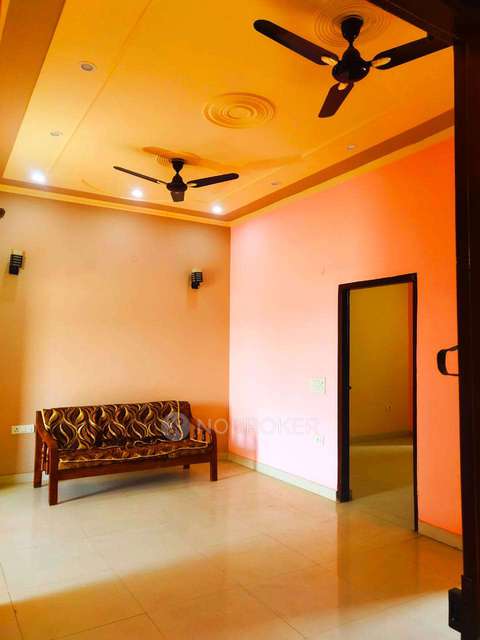 2 BHK House for Rent  In Sector 45