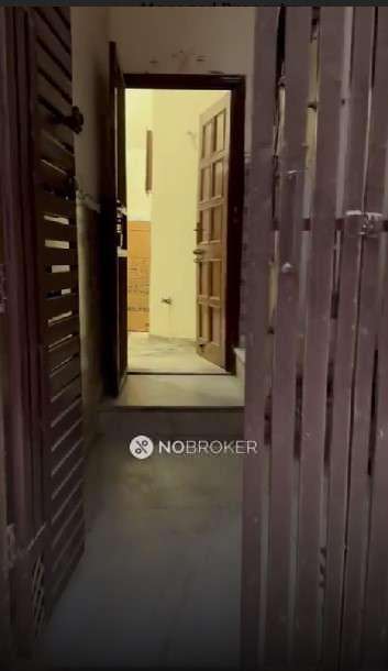 2 BHK Flat For Sale  In Pitampura