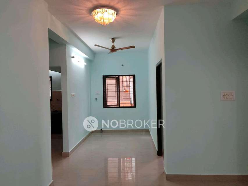 2 BHK Flat In Tulasi Apartment For Sale  In Sithalapakkam
