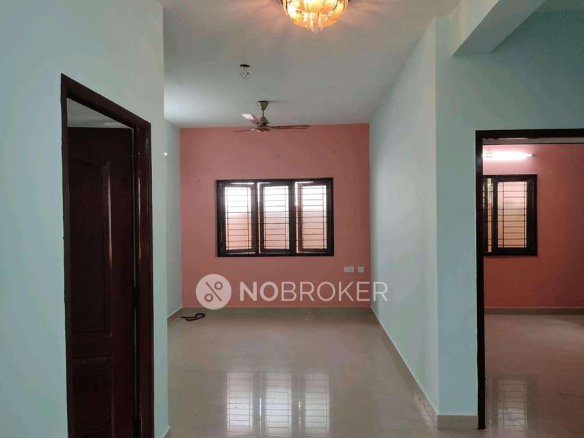2 BHK Flat In Tulasi Apartment For Sale  In Sithalapakkam
