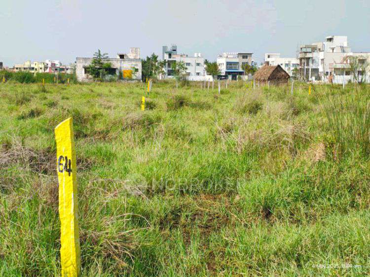 Plot For Sale  In Mudichur