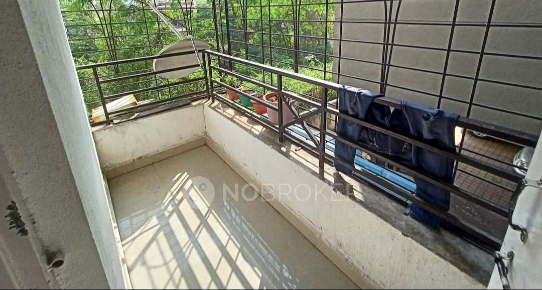 2 BHK Flat In Dhayari For Sale  In Dhayari