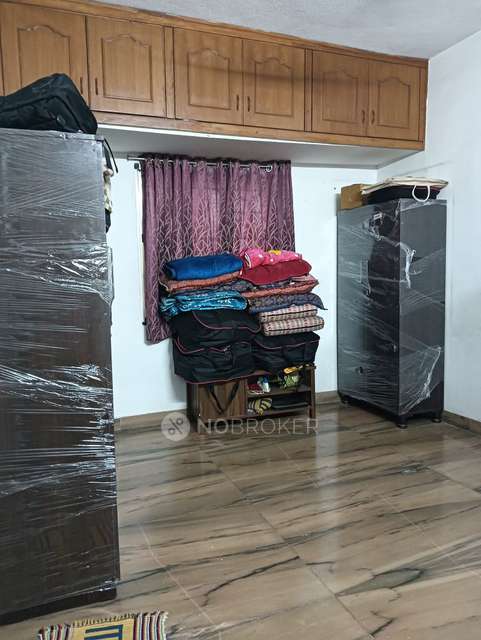 2 BHK Flat In S S Apartments, T. Nagar For Sale  In T. Nagar