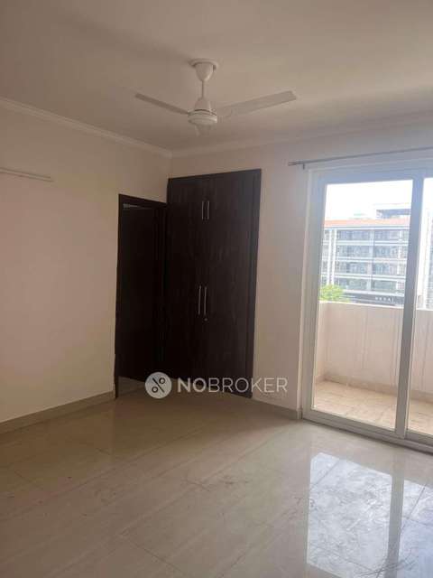 3 BHK Flat In Amrapali Lesiure Park    For Sale  In Techzone 4