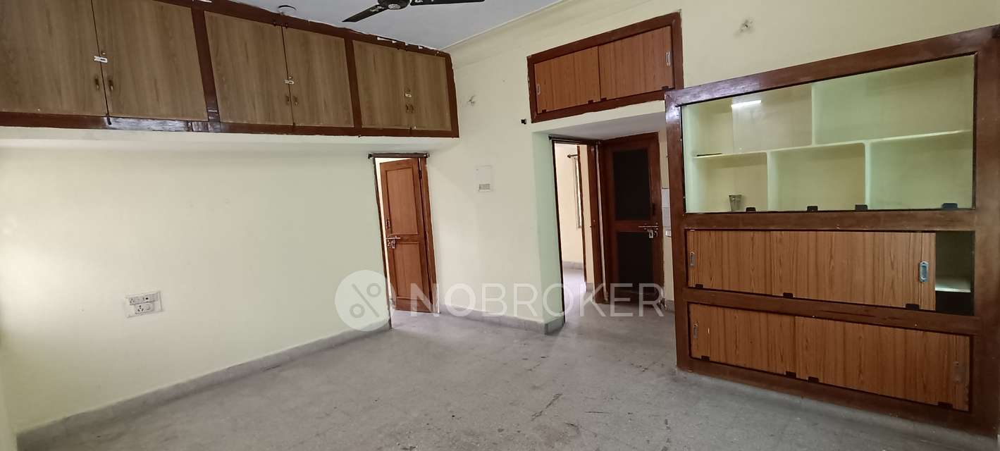 2 BHK House for Rent  In Toli Chowki