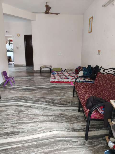 2 BHK Flat In Celebrity Ar Paradise For Sale  In Electronic City