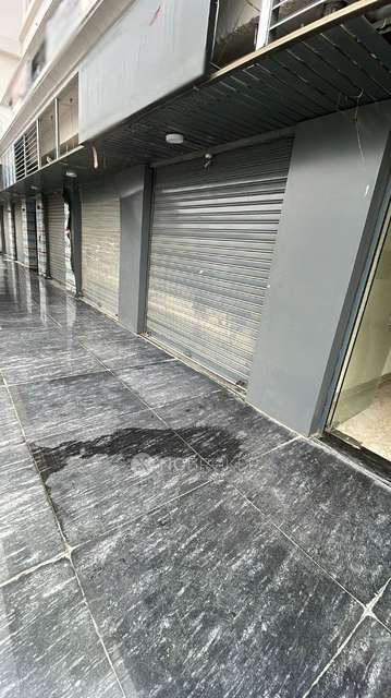 Shop in Eros Sampoornam, Greater Noida for Rent 